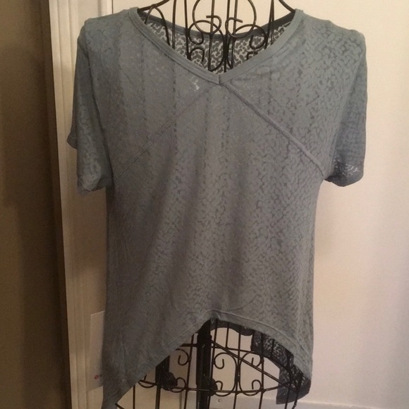 Lululemon loop around tee - Picture 4 of 4